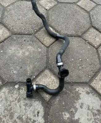 BMW X3 G01 Engine coolant pipe/hose 9797623