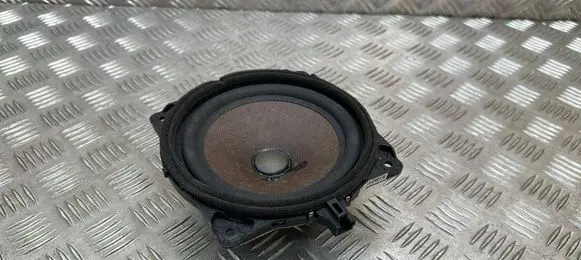 Hyundai i40 Rear door speaker 963303V001