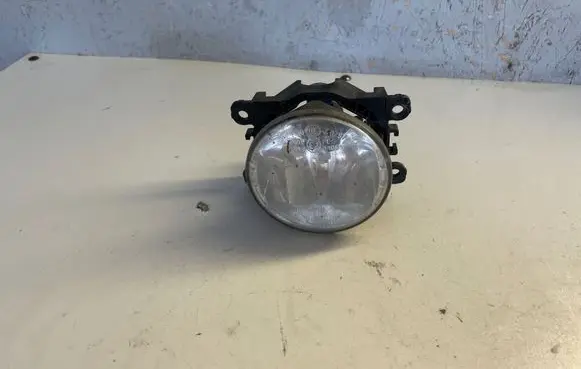 Renault Megane III Front fog light 261500097R ST108H16