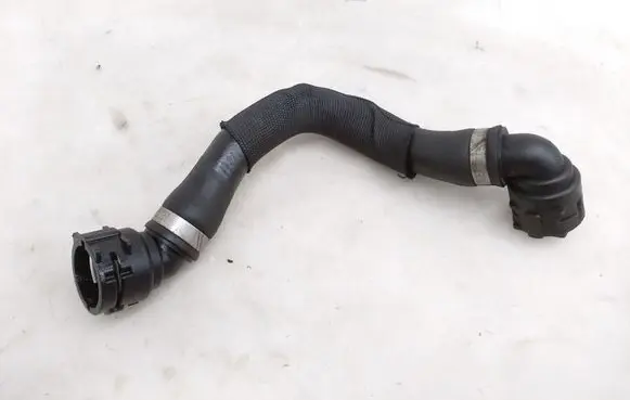 BMW X5 E70 Engine coolant pipe/hose