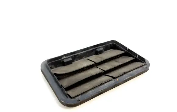 Ford Fusion II Quarter panel pressure vent AG13B280B63AC