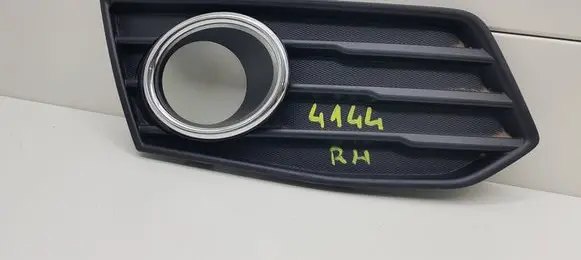 Honda Civic IX Front fog light trim/grill 7111TV0E512M1