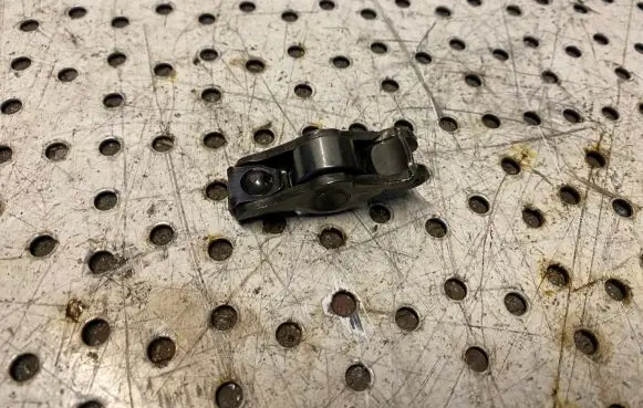 Volkswagen Caddy Valve rocker arm 