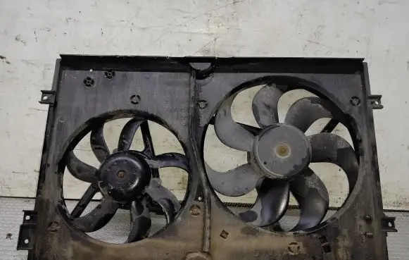 Seat Toledo II (1M) Electric radiator cooling fan 1J0121207M