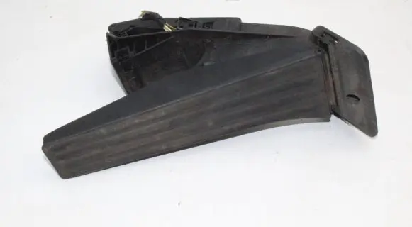 BMW X3 F25 Accelerator throttle pedal 6858574