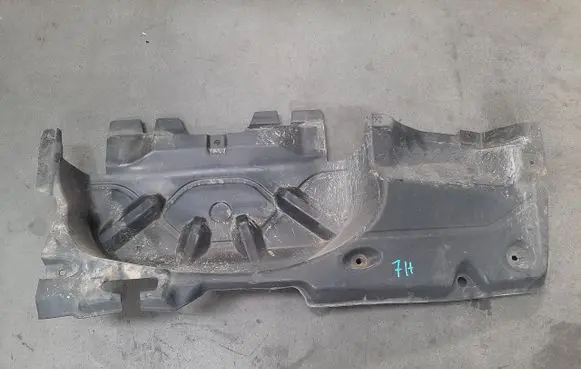 Volkswagen Transporter - Caravelle T5 Holder (bracket) 7H0825194F