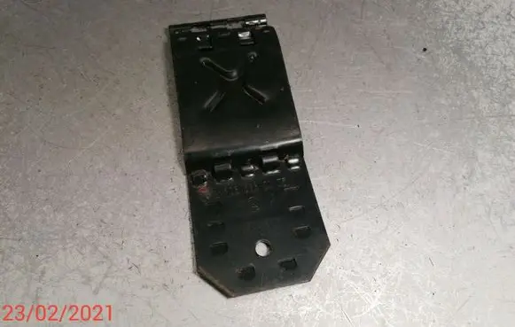 Mercedes-Benz C AMG W203 Other brake parts A2035830075