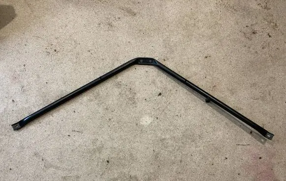 BMW 5 E60 E61 Other engine bay part 7046555