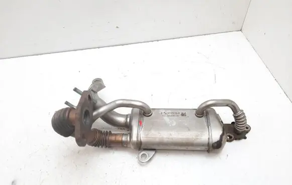 Nissan Note (E12) EGR valve cooler 147350364R