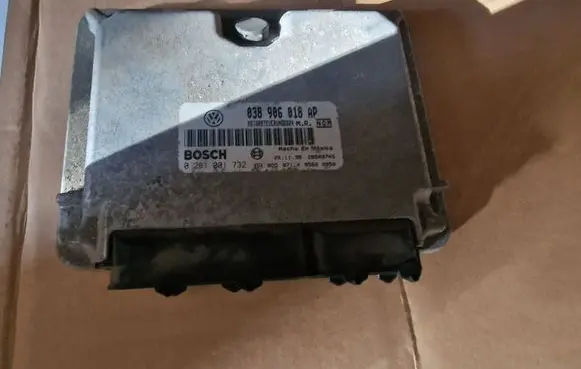 Volkswagen Golf IV Engine control unit/module 038906018AP