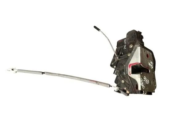 BMW 3 E46 Rear door lock 7011