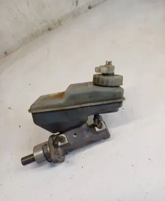 Volkswagen Transporter - Caravelle T4 Master brake cylinder 1006110048221