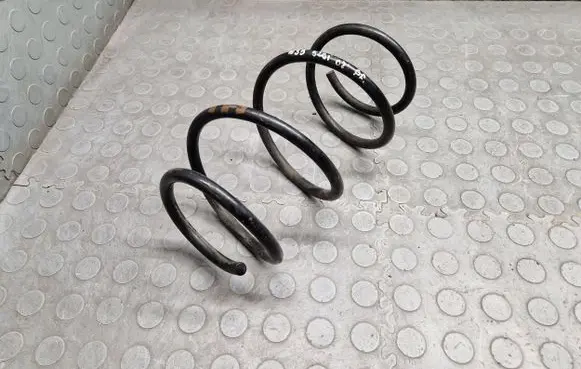 BMW 5 E39 Front coil spring