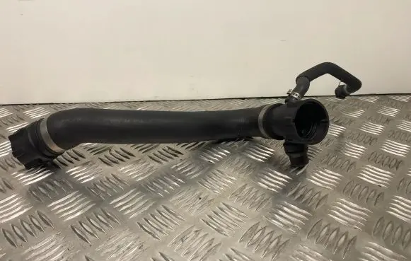 BMW 5 F10 F11 Engine coolant pipe/hose 7800099 17127800099