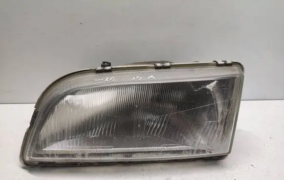 Volvo S40, V40 Headlight/headlamp 14556100