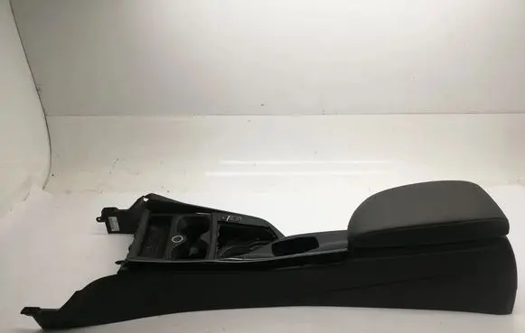 BMW 1 F20 F21 Armrest RHD 9230144