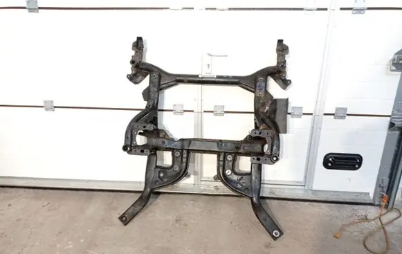 Jaguar XE Front subframe GX735C145AE