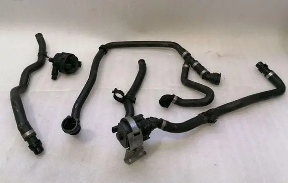 BMW 3 F30 F35 F31 Electric auxiliary coolant/water pump 9147359