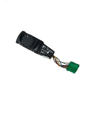 Peugeot 5008 Interior fan control switch 
