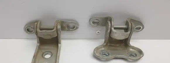 Toyota Corolla Verso AR10 Rear door hinge set 