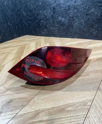Mercedes-Benz R W251 Rear/tail lights A2518200464