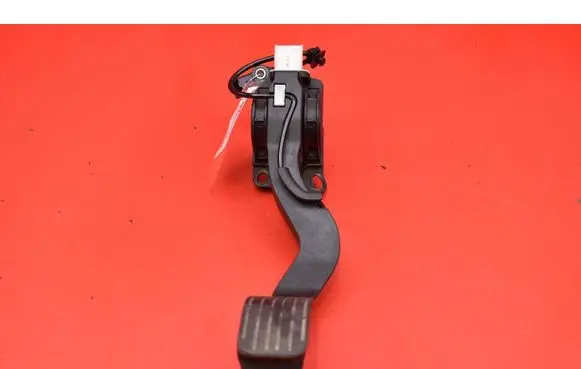 Citroen C4 I Accelerator throttle pedal 9650889180