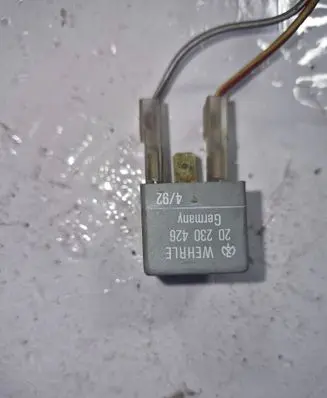 BMW 3 E36 Other relay 20230426