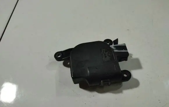 KIA Ceed Air flap motor/actuator 