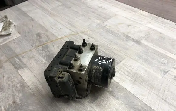 Ford Galaxy ABS Pump 1J0907379P MLS1C27M16 5WK8476