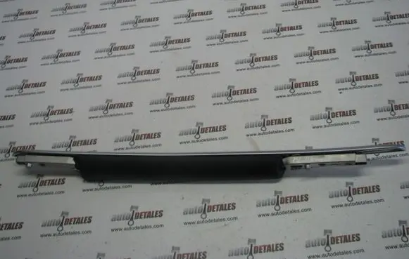 Mercedes-Benz ML W164 Other center console (tunnel) element P16878161