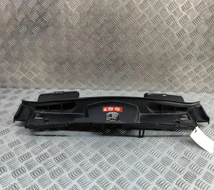 Mercedes-Benz E W212 Radiator trim A2125000655 A2125000955