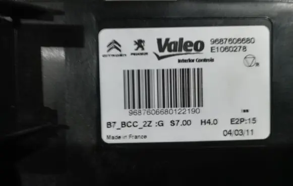Citroen C4 II Climate control unit E1060278 9687606680