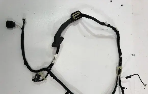 Volkswagen Scirocco Front door wiring loom/harness boot 1K8971148C