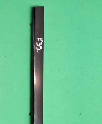 BMW 5 E39 Dashboard glove box trim 51168185256