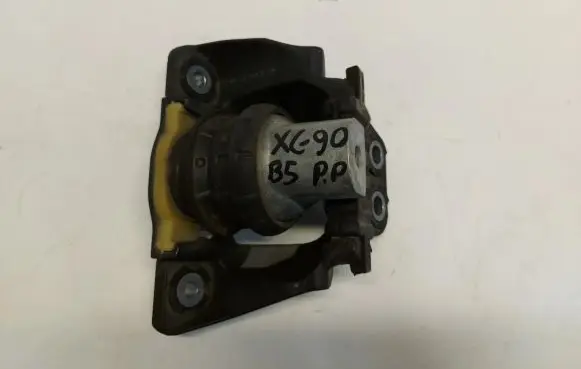Volvo XC90 Engine mount vacuum valve 32137496