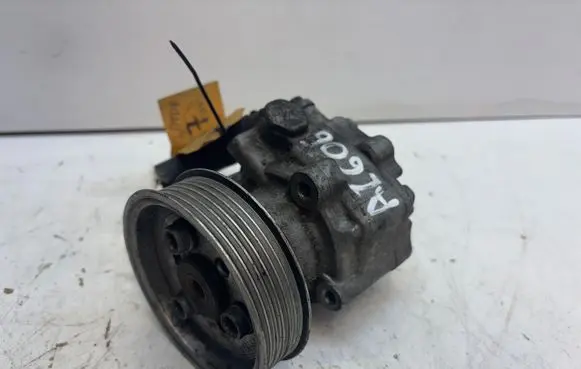 Volkswagen Amarok Power steering pump 2H0422154A 67275173 B4911041706