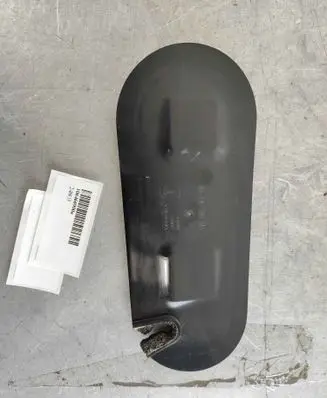 Tesla Model S (C) pillar trim 106466900A