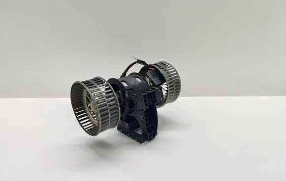 BMW 5 E60 E61 Heater fan/blower 6934972 2351411 6988425
