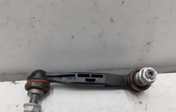 Rear anti-roll bar/stabilizer link