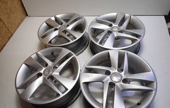 Seat Toledo I (1L) R14 alloy rim 