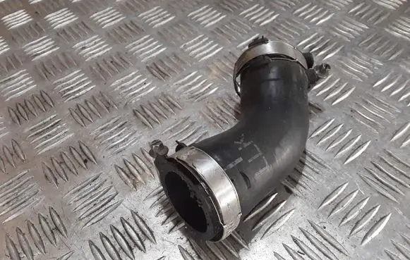 Audi A4 S4 B6 8E 8H Intercooler hose/pipe