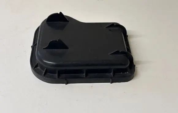Ford Transit Headlight/headlamp dust cover 10090749
