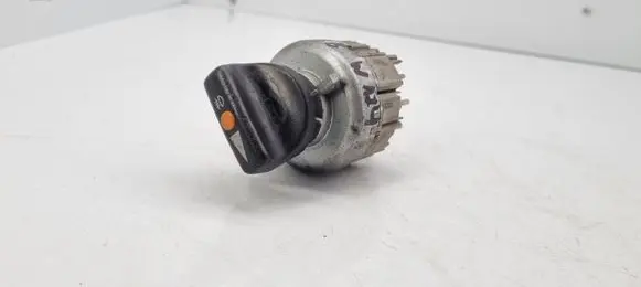 Mercedes-Benz E W124 Light switch 0005456204