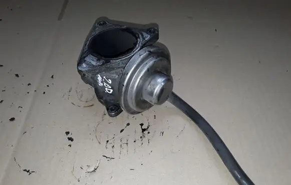 Mitsubishi Outlander EGR valve 038129637D
