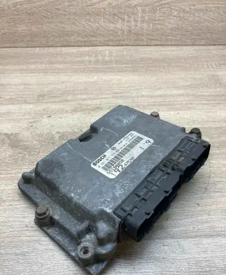 Fiat Stilo Engine control unit/module ECU 55198058 0281011553 19247EAA