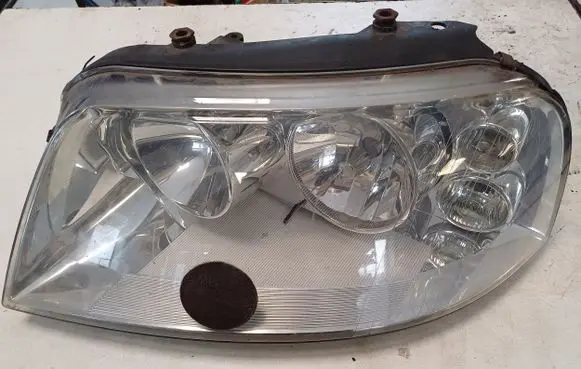 Volkswagen Sharan Headlight/headlamp 7M4941015L