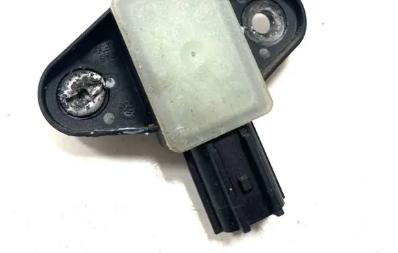 Skoda Superb B6 (3T) Airbag deployment crash/impact sensor 08114167KT 12110303