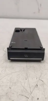 Audi A3 S3 8P Dashboard storage box/compartment 8P0941561F