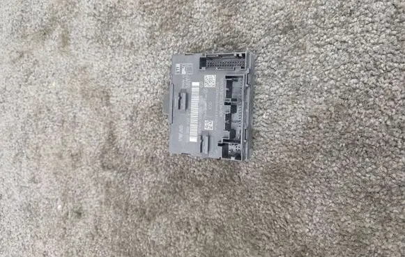Volkswagen Golf VII Door control unit/module 5Q0959592B 5Q0959592E