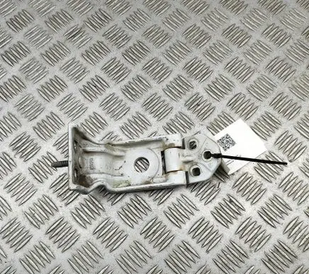 Opel Movano B Rear door upper hinge 844000013R